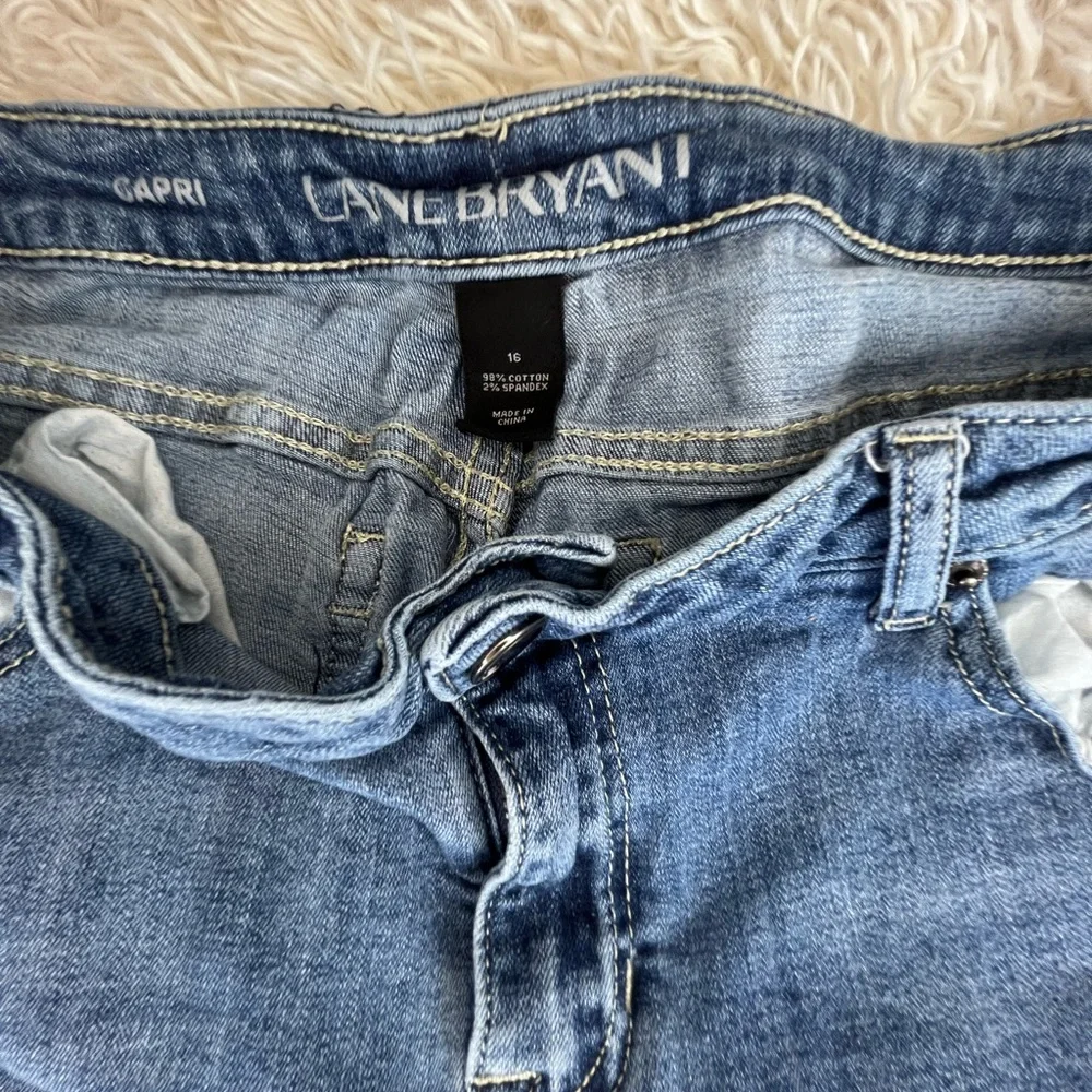 Lane Bryant Distressed Embelished Capri Jeans - Picture 4 of 7